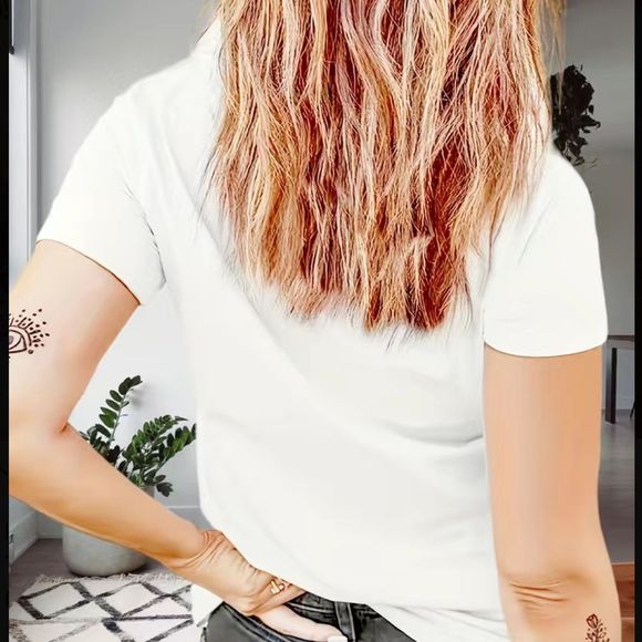 Graphic Tee - Fueled by anxiety and iced coffee - Picture 2 of 5